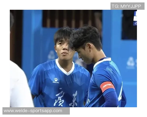 东体报道U22男足新人表现不一李新翔刘诚宇展现出色信心 东体报道U22男足新人表现不一李新翔刘诚宇展现出色信心