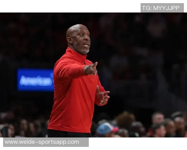 比卢普斯被捕引发球队临时会议气氛紧张尴尬难以言表