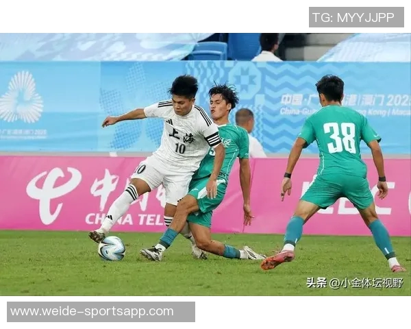 东体报道U22男足新人表现不一李新翔刘诚宇展现出色信心