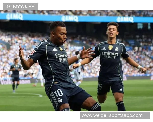 裁判专家分析姆巴佩进球争议手部触球应判无效